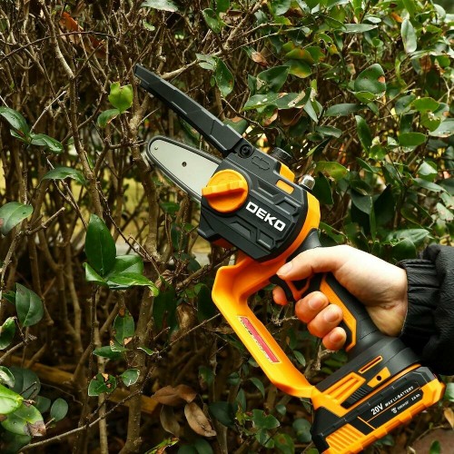 Пила цепная аккумуляторная Deko DKCHS 20-4 (063-4480) 5