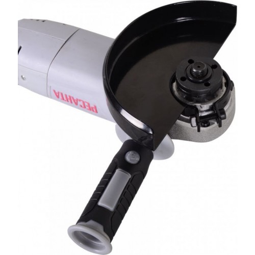 Шлифмашина угловая Ресанта УШМ-150/1400Э Р 3