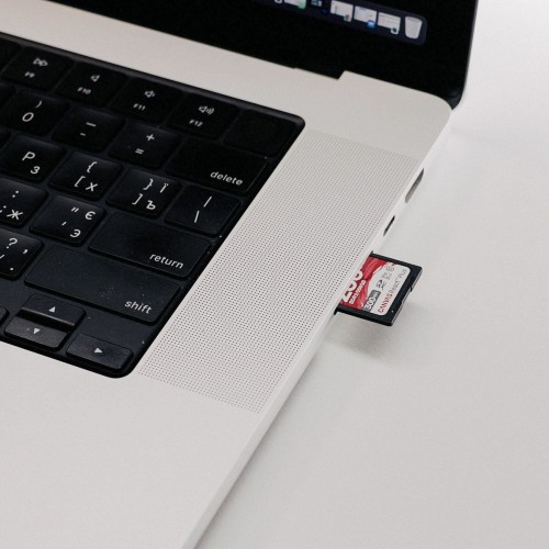 Карта памяти Kingston SDHC UHS-I Class U3 V90 32GB (SDR2/32GB) (черный) 8