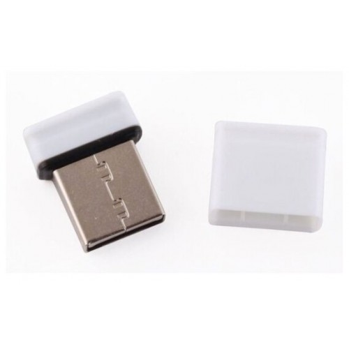 Флешка Qumo nanoDrive 32GB (QM32GUD-NANO-W) (белый) 1