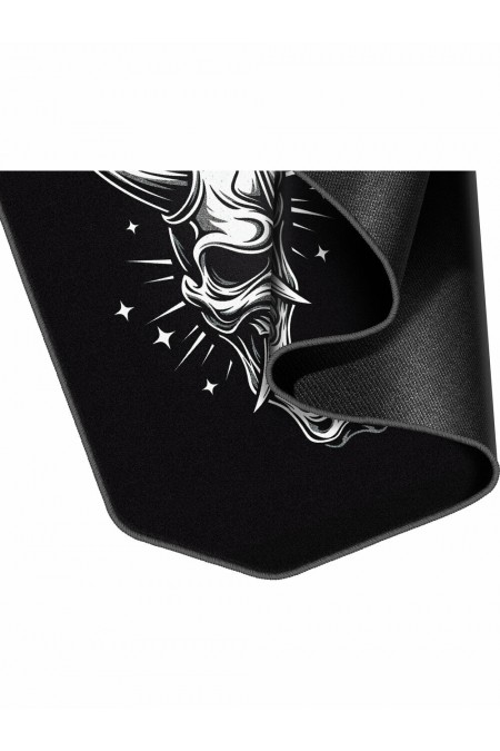 Коврик Defender Motion 50573 115.5x134.5мм (черный/белый) 3