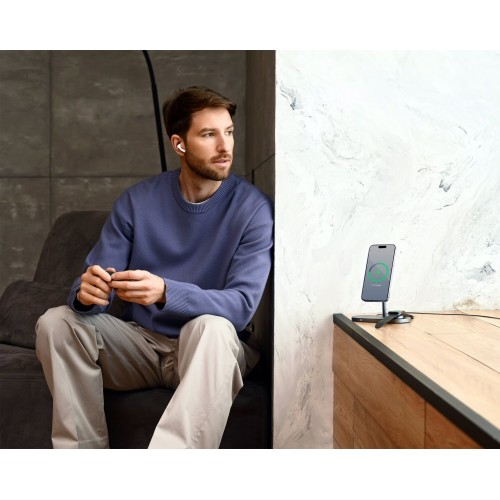 Беспроводное зарядное устройство uBear Stage Pro 3 в 1 Для IPhone, Apple Watch, Airpods, 30W (титан) 3