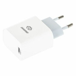 Сетевое зарядное устройство DIGMA DGW2C 20W 3A (PD) USB-C универсальное (белый)