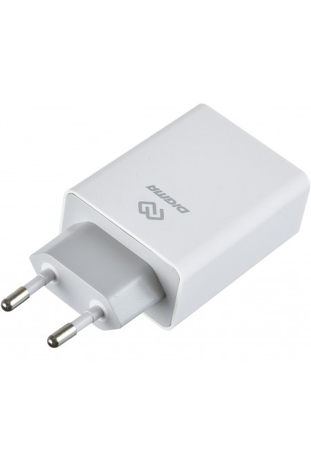 Сетевое зарядное устройство DIGMA DGWC-3U-5A-WG 30W 3A (PD+QC) 3xUSB (белый) 2