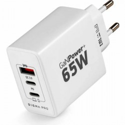 Сетевое зарядное устройство DIGMA Pro DPW6B (PD+QC) 2хUSB-C/USB-A 65W 3.25A (DPW6B5GX12WH) (белый)