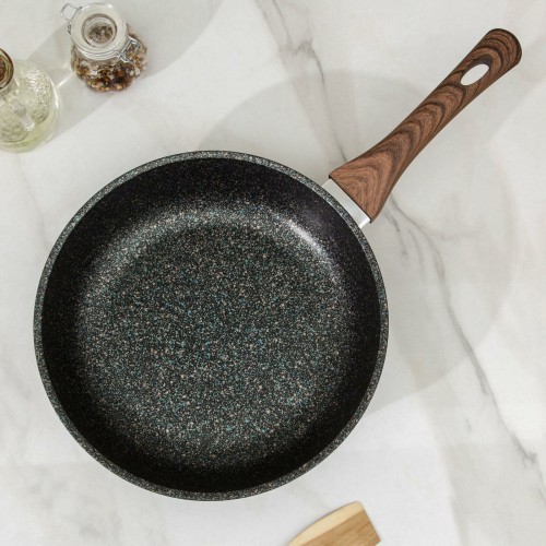 Сковорода Kukmara Granit ultra сгг261а с крышкой не съемная ручка 26 см (синий) 9