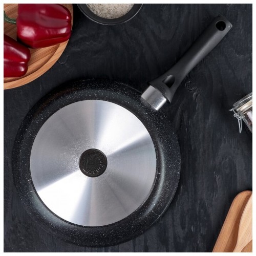 Сковорода Kukmara Мраморная смт262а не съемная ручка 26 см (темный мрамор) 5