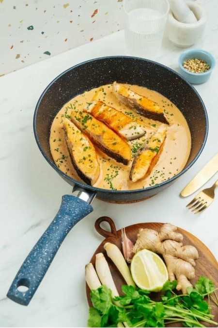 Сковорода НЕВА МЕТАЛЛ ПОСУДА Сибирь 2420 20 см (черный) 2