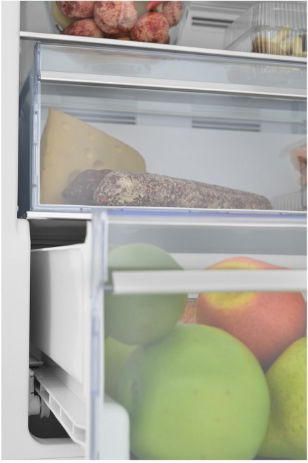 Встраиваемый холодильник Beko BCNA275E2S (белый) 8