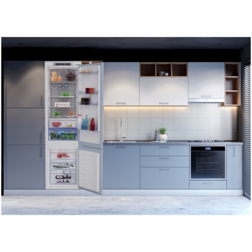 Встраиваемый холодильник Beko BCNA306E2S (белый) 1