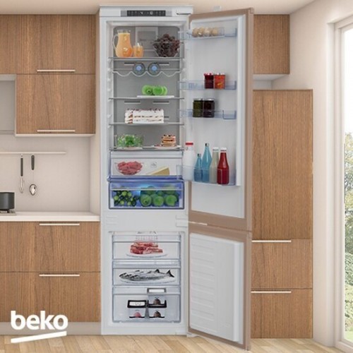 Встраиваемый холодильник Beko BCNA306E2S (белый) 6