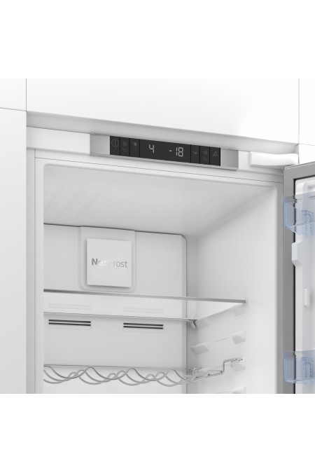 Встраиваемый холодильник Beko BCNA306E3S (белый) 6
