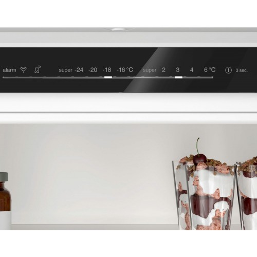 Встраиваемый холодильник Bosch KBN96VFE0 (белый) 1