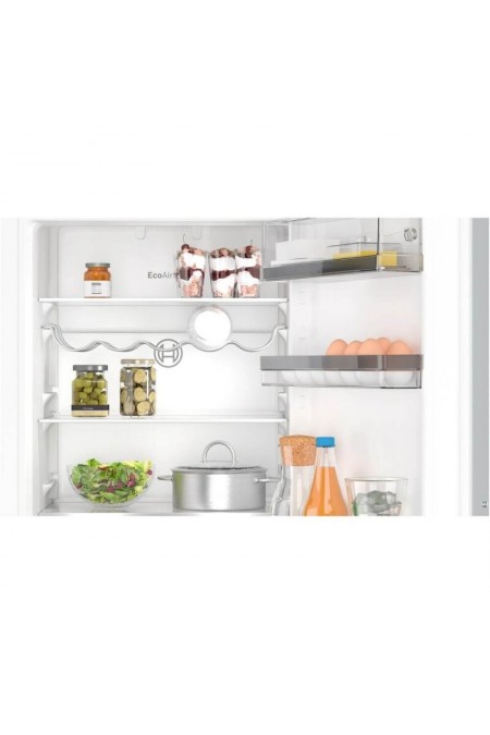 Встраиваемый холодильник Bosch KIN86ADD0 (белый) 2