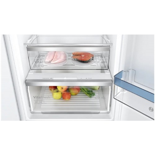 Встраиваемый холодильник Bosch KIN86VFE0 (белый) 2
