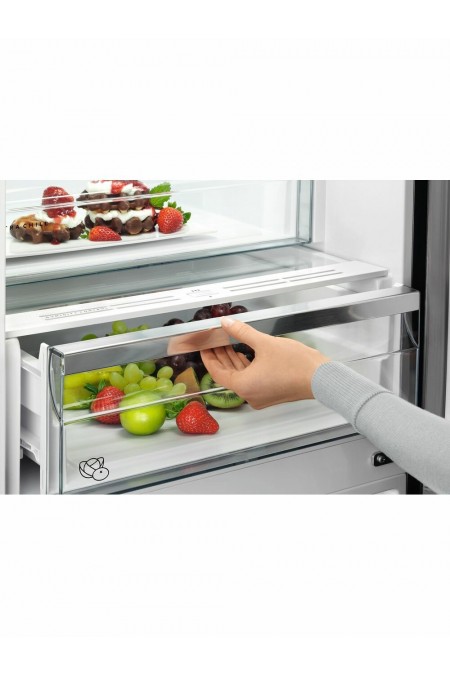 Встраиваемый холодильник ELECTROLUX E8MNCD18S (белый) 5