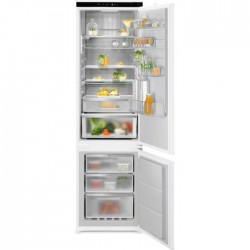 Встраиваемый холодильник Electrolux ENC8MC19S (белый)