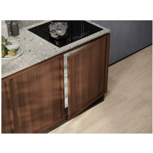 Встраиваемый холодильник Electrolux LXB2AE82S (белый) 2