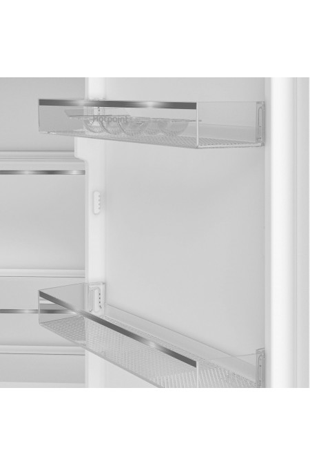 Встраиваемый холодильник Hotpoint-Ariston HBDR 18I (белый) 6