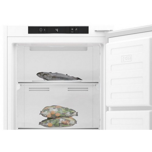Встраиваемый холодильник Hotpoint-Ariston HBTF 18I (белый) 2