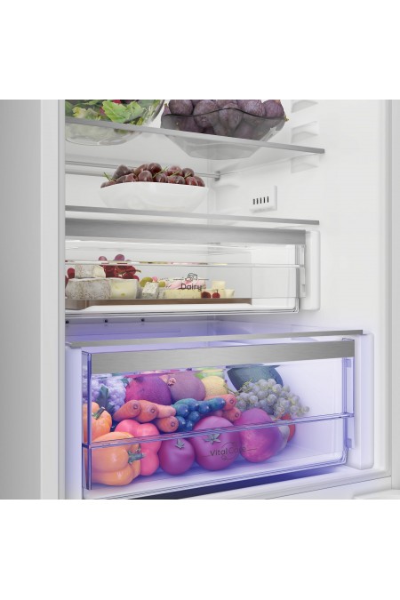 Встраиваемый холодильник Hotpoint-Ariston HSBT 18 (белый) 7