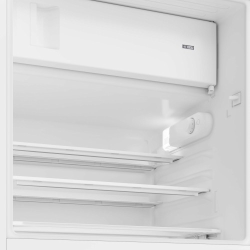 Встраиваемый холодильник Indesit IBUD 109 (белый) 5