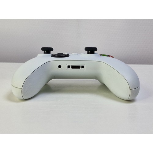 Геймпад Microsoft Xbox Wireless Controller (QAS-00004) (белый) 1