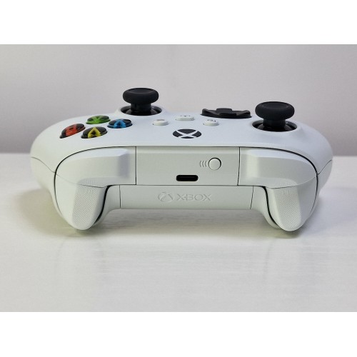 Геймпад Microsoft Xbox Wireless Controller (QAS-00004) (белый) 3