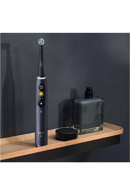 Электрическая зубная щетка Oral-B iO Series 8 Limited Edition Onyx (черный) 4