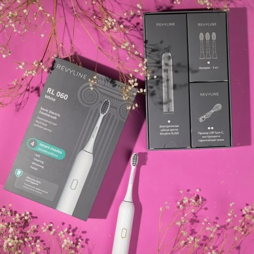 Электрическая зубная щетка Revyline RL 060 (белый) 9