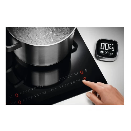 Индукционная варочная панель Electrolux EIV64453 (черный) 1