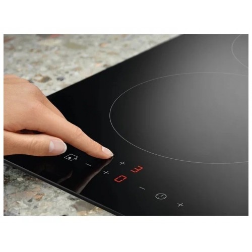 Индукционная варочная панель Electrolux LIT30230C (черный) 1
