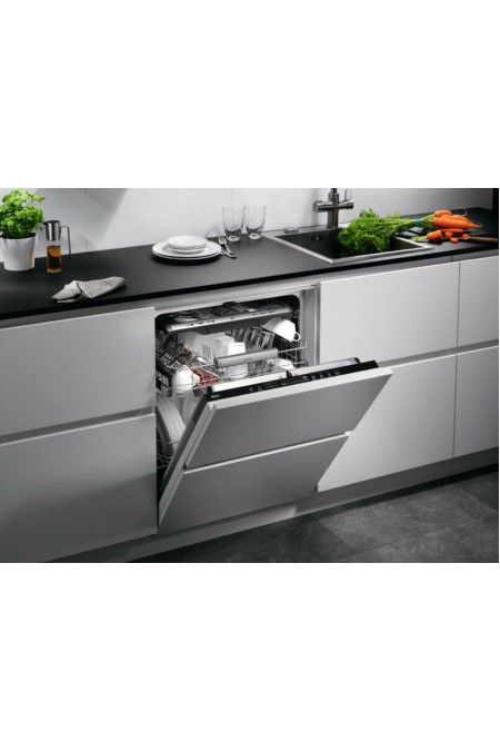 Встраиваемая посудомоечная машина AEG FSE94848P (черный) 1