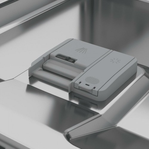 Встраиваемая посудомоечная машина Beko BDIS15961 (белый/черный) 5