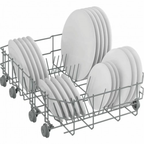 Встраиваемая посудомоечная машина BEKO BDIS1W961 (белый) 2