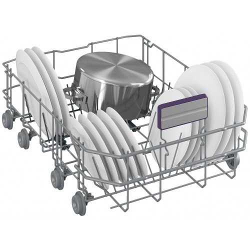 Встраиваемая посудомоечная машина BEKO BDIS38121Q (белый) 3