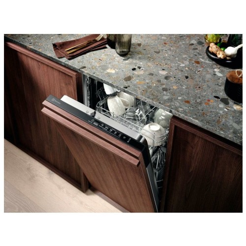 Встраиваемая посудомоечная машина Electrolux EEA12100L (черный) 2