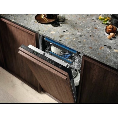 Встраиваемая посудомоечная машина Electrolux EEM43211L (серебристый) 4