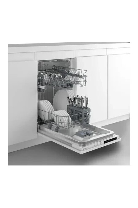 Встраиваемая посудомоечная машина Indesit DIS 1C59 (белый) 6