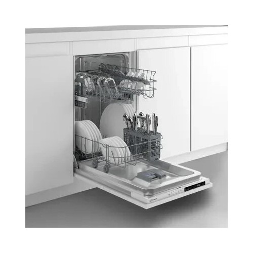 Встраиваемая посудомоечная машина Indesit DISC59 5