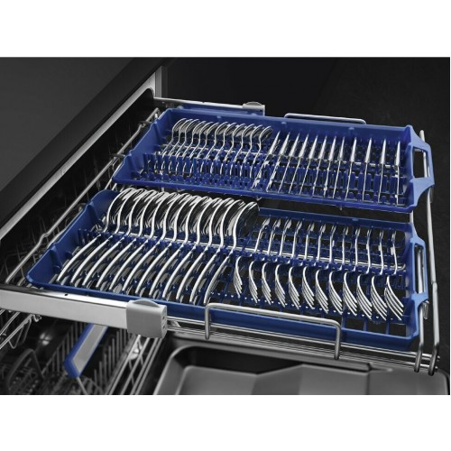 Встраиваемая посудомоечная машина Smeg STL323BQLH (серебристый) 7