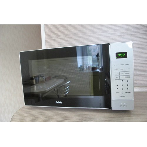 Микроволновая печь BBK 20MWS-729S/BS (серебристый) 6