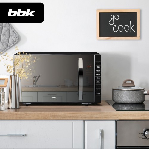 Микроволновая печь BBK 23MWG-850T/B-M (черный) 6
