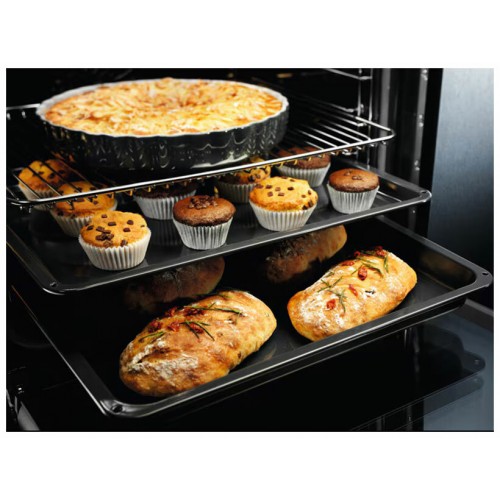 Электрический духовой шкаф Electrolux EOB3400BOR (черный) 1