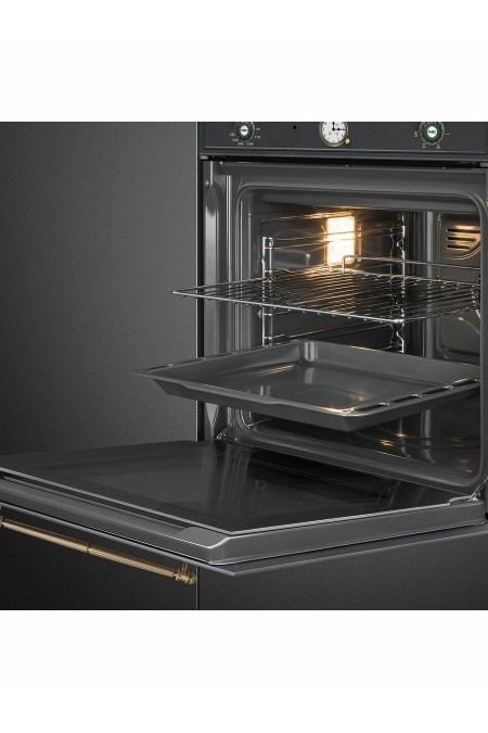 Электрический духовой шкаф Smeg SFP67C1TAO (черный) 3