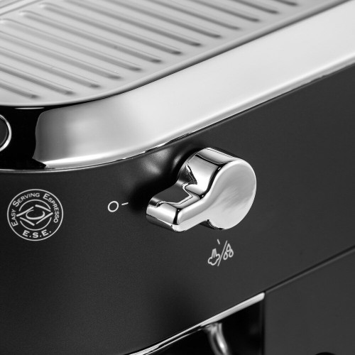 Кофеварка рожковая DeLonghi Dedica EC 685 (черный) 6