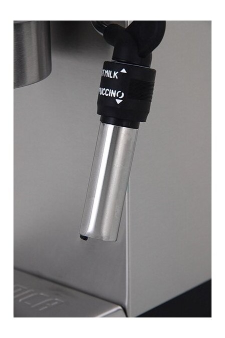 Кофеварка рожковая DeLonghi Dedica EC685. M (серебристый/черный) 4