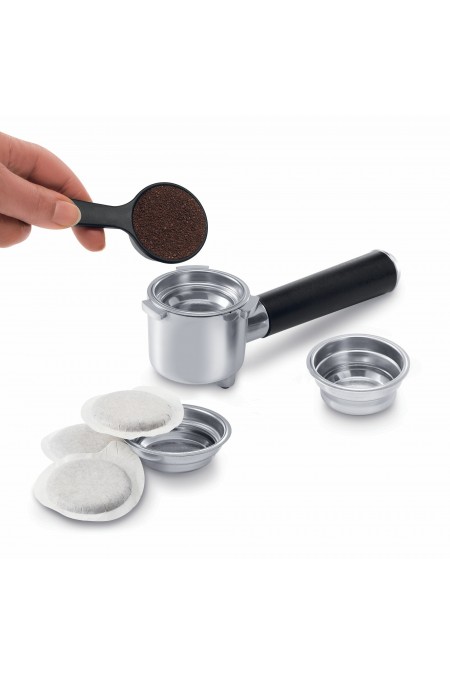 Кофеварка рожковая DeLonghi EC820. B (черный/серебристый) 8