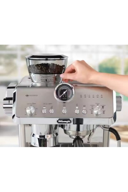 Кофеварка рожковая DeLonghi EC9555. M La Specialista Opera (серебристый) 5