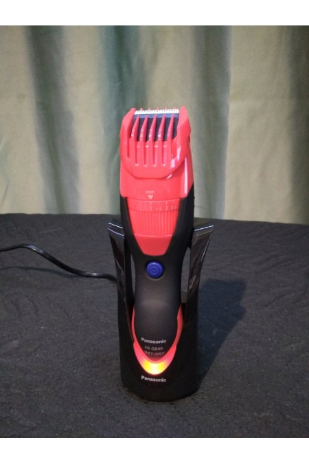 Машинка для стрижки Panasonic ER-GB40-R520 (красный/черный) 9